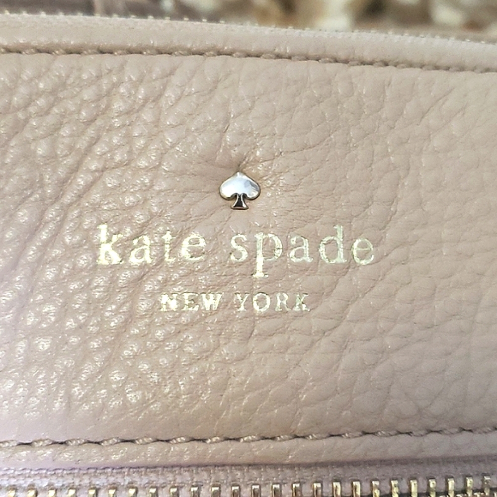 Kate Spade Cross Sholder Purse - Picture 3 of 8